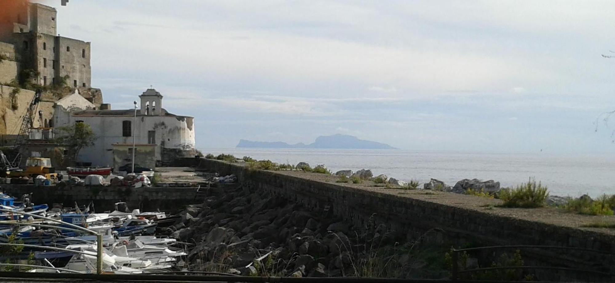 Il Nido Della Quaglia Acomodação com café da manhã Pozzuoli Exterior foto